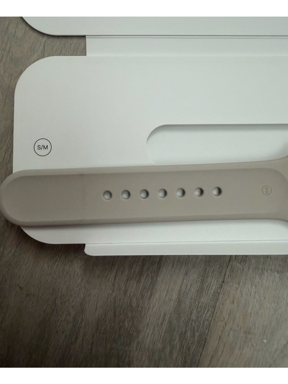Apple Starlight Sport Band 41mm - Picture 9 of 9